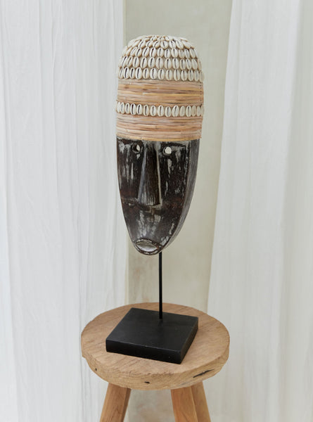 Kahl Decor Stand